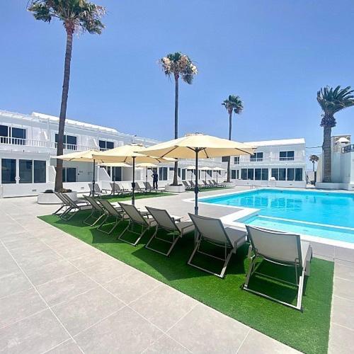 Puerto Del Carmen Airconditioned 2Bed Poolside Apt Eksteriør billede